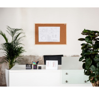 Korková nástěnka AVELI 40x60, dřevěný rám